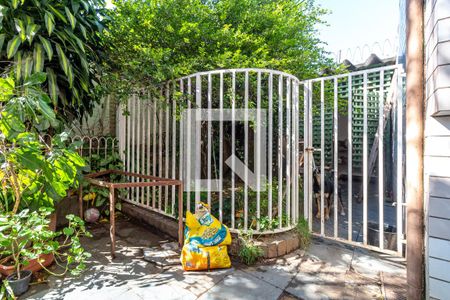 Casa à venda com 385m², 5 quartos e 2 vagasQuintal