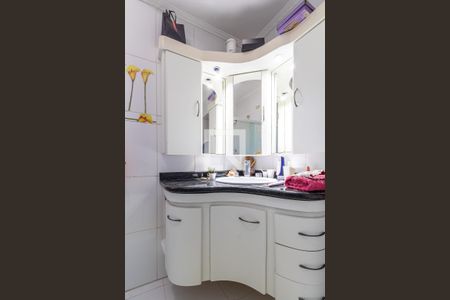 Casa à venda com 385m², 5 quartos e 2 vagasBanheiro da Suíte 2