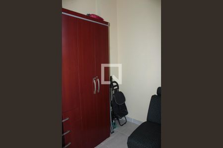 Apartamento à venda com 81m², 3 quartos e 1 vaga Apartamento à venda com 81m², 3 quartos e 1 vagaQuarto de Serviço