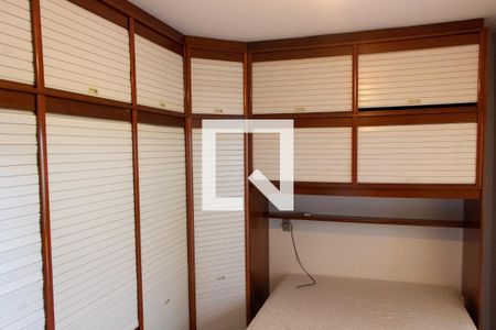 Casa à venda com 250m², 4 quartos e 3 vagas