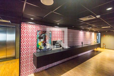 Apartamento à venda com 32m², 1 quarto e 1 vagaÁrea comum