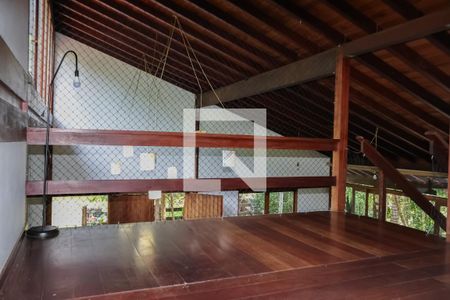 Casa para alugar com 350m², 5 quartos e 6 vagas Casa para alugar com 350m², 5 quartos e 6 vagasSótun