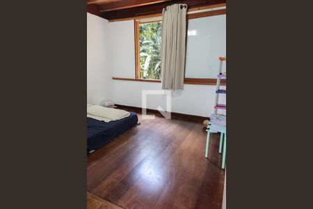 Casa para alugar com 350m², 5 quartos e 6 vagas Casa para alugar com 350m², 5 quartos e 6 vagasQuarto 2