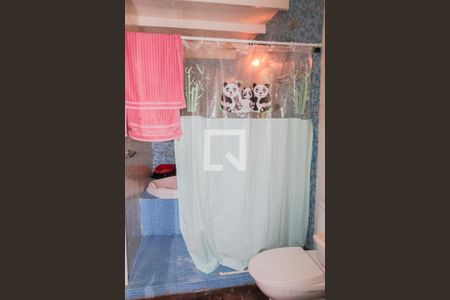 Casa para alugar com 350m², 5 quartos e 6 vagas Casa para alugar com 350m², 5 quartos e 6 vagasÁrea de serviço