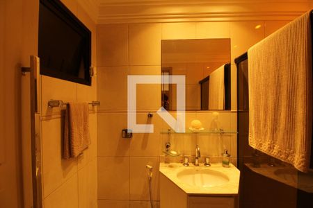 Apartamento à venda com 354m², 4 quartos e 4 vagasBanheiro - Suíte 1