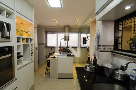 Apartamento à venda com 354m², 4 quartos e 4 vagasCozinha