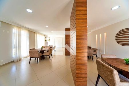 Apartamento à venda com 145m², 3 quartos e 2 vagas Apartamento à venda com 145m², 3 quartos e 2 vagasÁrea comum - Salão de festas