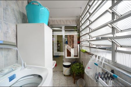 Apartamento à venda com 107m², 3 quartos e sem vagaÁrea de Serviço