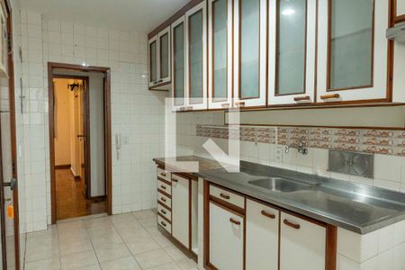 Apartamento à venda com 70m², 2 quartos e 1 vaga Apartamento à venda com 70m², 2 quartos e 1 vagaCozinha