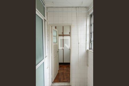 Apartamento à venda com 70m², 2 quartos e 1 vaga Apartamento à venda com 70m², 2 quartos e 1 vagaÁrea de Serviço