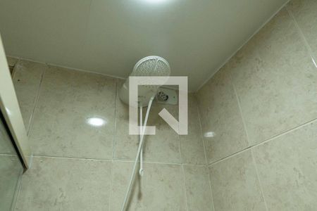 Apartamento à venda com 70m², 2 quartos e 1 vaga Apartamento à venda com 70m², 2 quartos e 1 vagaBanheiro