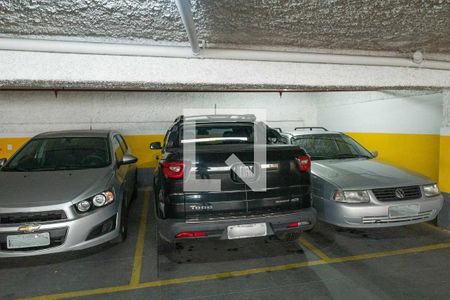 Apartamento à venda com 70m², 2 quartos e 1 vaga Apartamento à venda com 70m², 2 quartos e 1 vagaGaragem