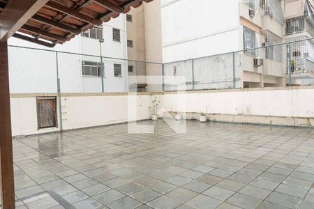 Apartamento à venda com 70m², 2 quartos e 1 vaga Apartamento à venda com 70m², 2 quartos e 1 vagaEspaço Gourmet