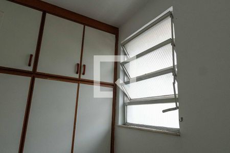 Apartamento à venda com 70m², 2 quartos e 1 vaga Apartamento à venda com 70m², 2 quartos e 1 vagaQuarto de Serviço