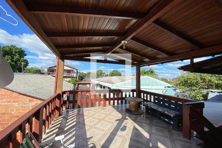 Casa à venda com 150m², 3 quartos e 2 vagasVaranda 