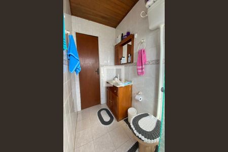Casa à venda com 150m², 3 quartos e 2 vagasBanheiro