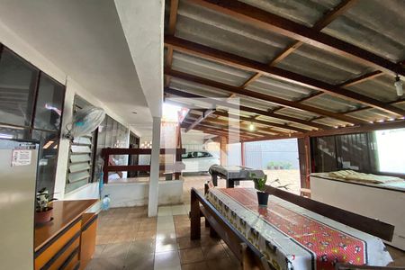 Casa à venda com 150m², 3 quartos e 2 vagasÁrea Externa