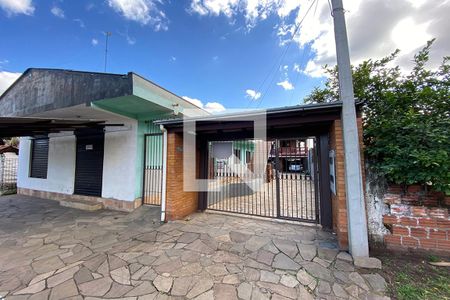 Casa à venda com 150m², 3 quartos e 2 vagasFachada