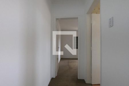 Casa à venda com 128m², 2 quartos e 2 vagasCorredor
