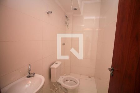 Apartamento à venda com 42m², 2 quartos e sem vaga Apartamento à venda com 42m², 2 quartos e sem vagaBanheiro