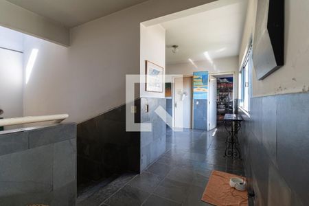 Casa à venda com 430m², 3 quartos e 3 vagasHall dos Quartos