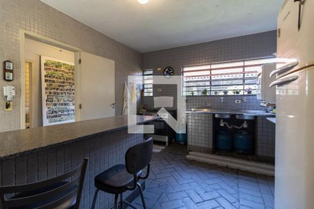 Casa à venda com 430m², 3 quartos e 3 vagasCozinha