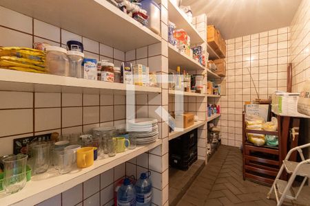 Casa à venda com 430m², 3 quartos e 3 vagasDispensa da Cozinha