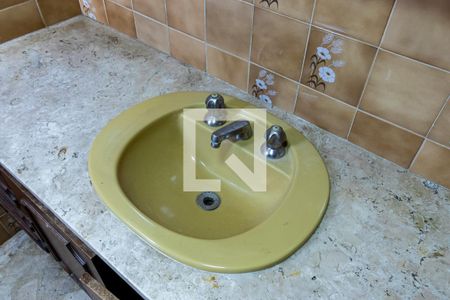 Apartamento à venda com 95m², 2 quartos e 2 vagasBanheiro 2