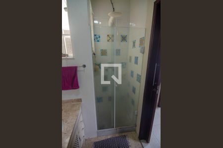 Apartamento à venda com 87m², 2 quartos e sem vaga Apartamento à venda com 87m², 2 quartos e sem vagaBanheiro