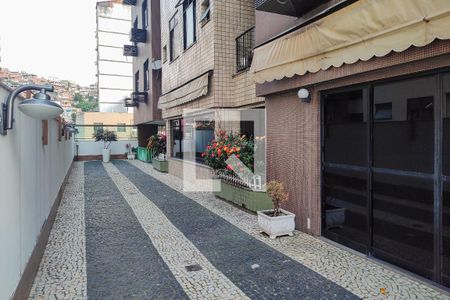 Apartamento à venda com 130m², 3 quartos e 1 vagaÁrea comum