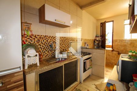 Casa à venda com 178m², 3 quartos e 1 vaga Casa à venda com 178m², 3 quartos e 1 vagaCozinha
