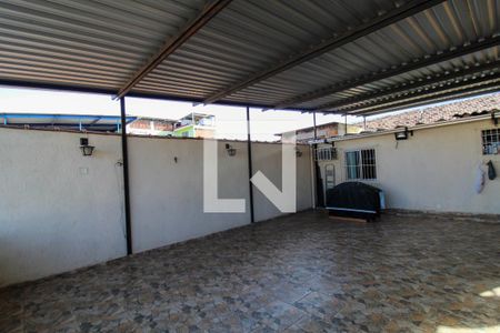 Casa à venda com 178m², 3 quartos e 1 vaga Casa à venda com 178m², 3 quartos e 1 vagaTerraço