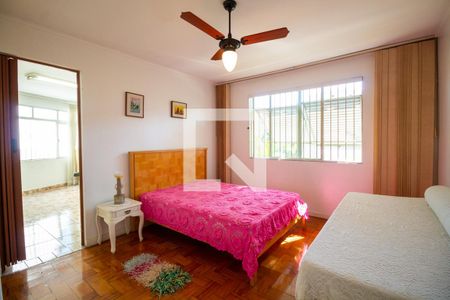 Casa à venda com 247m², 4 quartos e 3 vagasQuarto 3