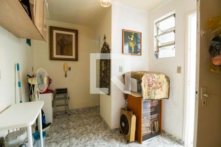 Casa à venda com 247m², 4 quartos e 3 vagasQuarto de Serviço