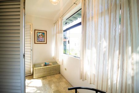 Casa à venda com 247m², 4 quartos e 3 vagasVaranda Suíte 