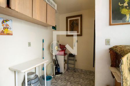 Casa à venda com 247m², 4 quartos e 3 vagasQuarto de Serviço