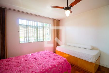 Casa à venda com 247m², 4 quartos e 3 vagasQuarto 3