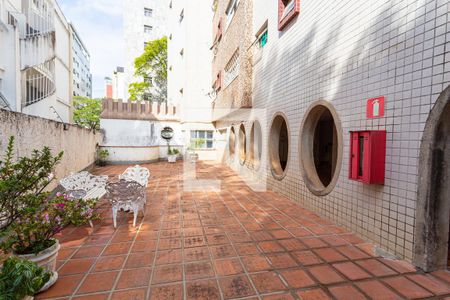 Apartamento à venda com 116m², 4 quartos e 1 vaga Apartamento à venda com 116m², 4 quartos e 1 vagaÁrea Comum