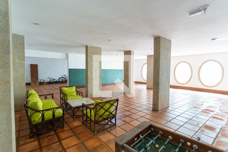 Apartamento à venda com 116m², 4 quartos e 1 vaga Apartamento à venda com 116m², 4 quartos e 1 vagaÁrea Comum