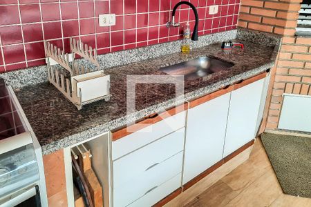 Casa à venda com 270m², 4 quartos e 4 vagas Casa à venda com 270m², 4 quartos e 4 vagasVaranda Gourmet