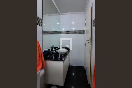 Casa à venda com 270m², 4 quartos e 4 vagas Casa à venda com 270m², 4 quartos e 4 vagasBanheiro da Suíte 3