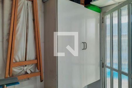 Casa à venda com 270m², 4 quartos e 4 vagas Casa à venda com 270m², 4 quartos e 4 vagasÁrea de Serviço