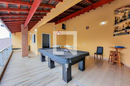 Casa à venda com 270m², 4 quartos e 4 vagas Casa à venda com 270m², 4 quartos e 4 vagasVaranda