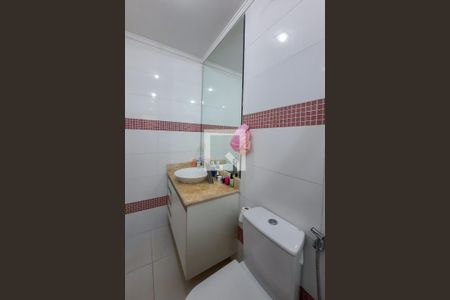 Casa à venda com 270m², 4 quartos e 4 vagas Casa à venda com 270m², 4 quartos e 4 vagasBanheiro da Suíte 2