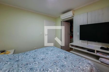 Casa à venda com 270m², 4 quartos e 4 vagas Casa à venda com 270m², 4 quartos e 4 vagasSuíte 1