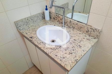 Casa à venda com 270m², 4 quartos e 4 vagas Casa à venda com 270m², 4 quartos e 4 vagasBanheiro 2