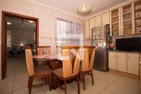 Apartamento à venda com 120m², 3 quartos e 2 vagas Apartamento à venda com 120m², 3 quartos e 2 vagasCopa