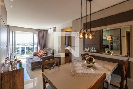 Sala de apartamento para alugar com 2 quartos, 70m² em Empresarial 18 do Forte, Barueri