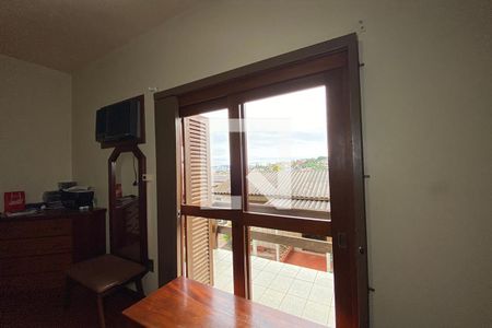 Casa à venda com 180m², 3 quartos e 2 vagasPorta Janela do Quarto 1