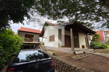 Casa à venda com 180m², 3 quartos e 2 vagasÁrea Externa